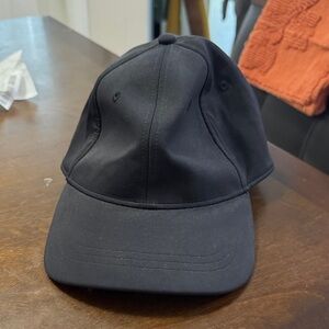 lululemon athletica Sleek Black Cap